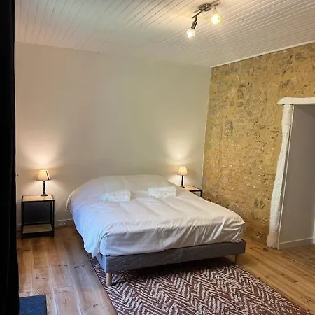 Maison De Avec Jardin Prive Dans Le Centre 度假居